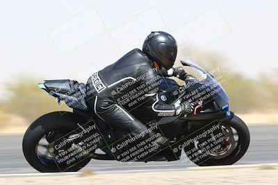 media/Mar-28-2022-Superbike Trackdays (Mon) [[b8603d0f67]]/Open Track Time/Turn 3 Inside/